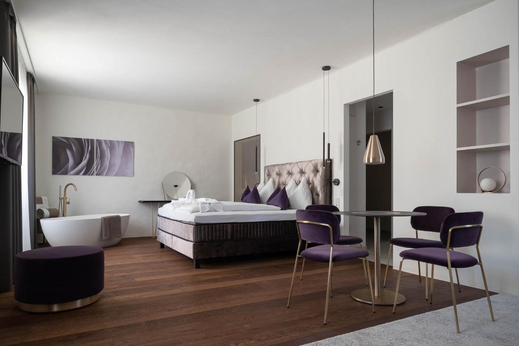 Ansitz Battisti Suites (Adults Only) カルダーロ 部屋 写真